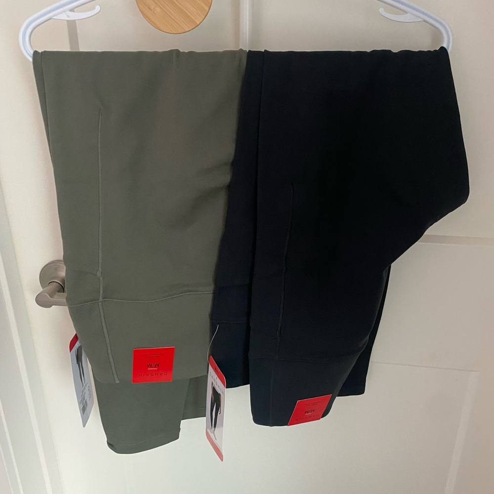 Danskin Leggings in Black and Olive